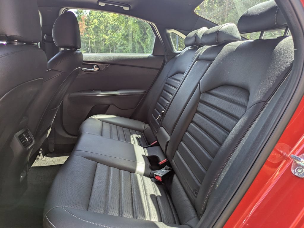 Used 2022 Kia Forte GT-Line w/ GT-Line Premium Package FWD image 13