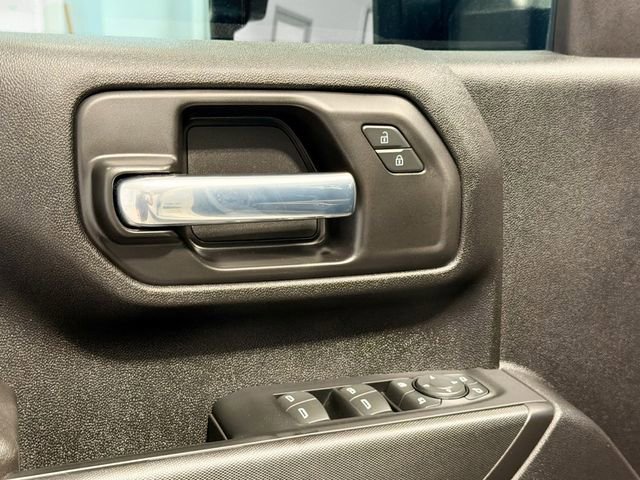 Used 2024 Chevrolet Silverado 2500 Custom w/ Custom Value Package image 15