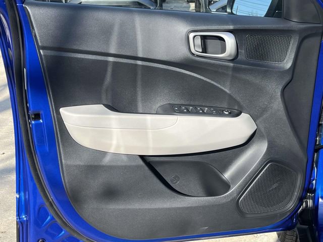 New 2026 Hyundai Venue SEL FWD image 12
