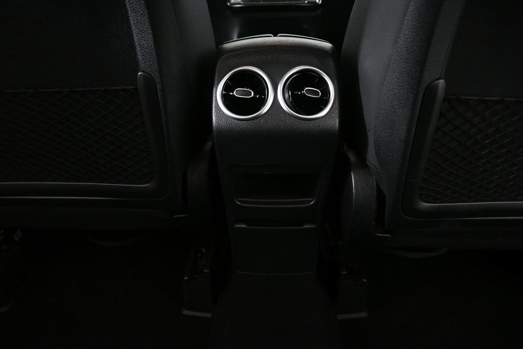 Certified 2022 Mercedes-Benz GLB 250 image 18