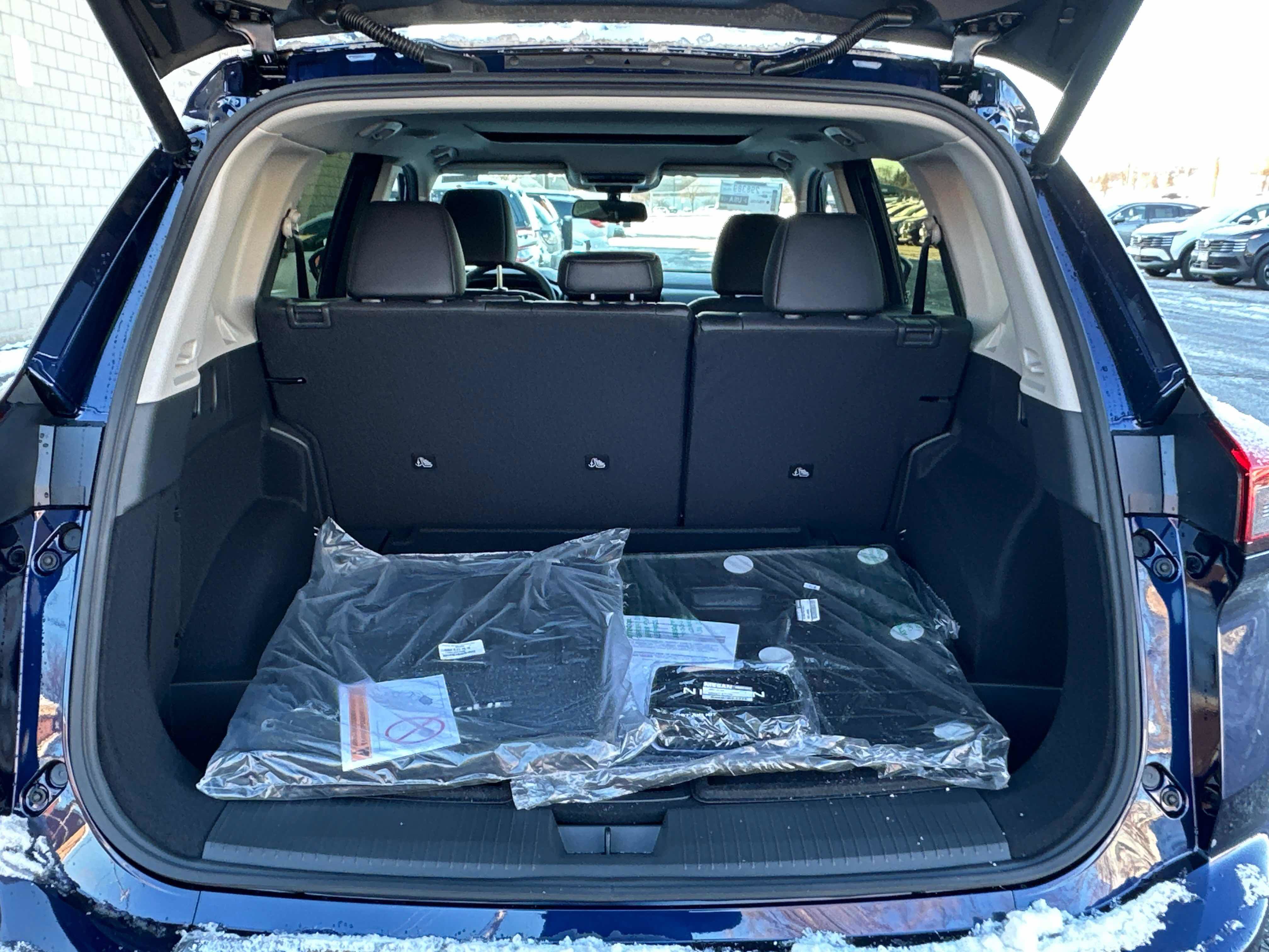 New 2026 Nissan Rogue Platinum w/ Platinum Premium Package image 16