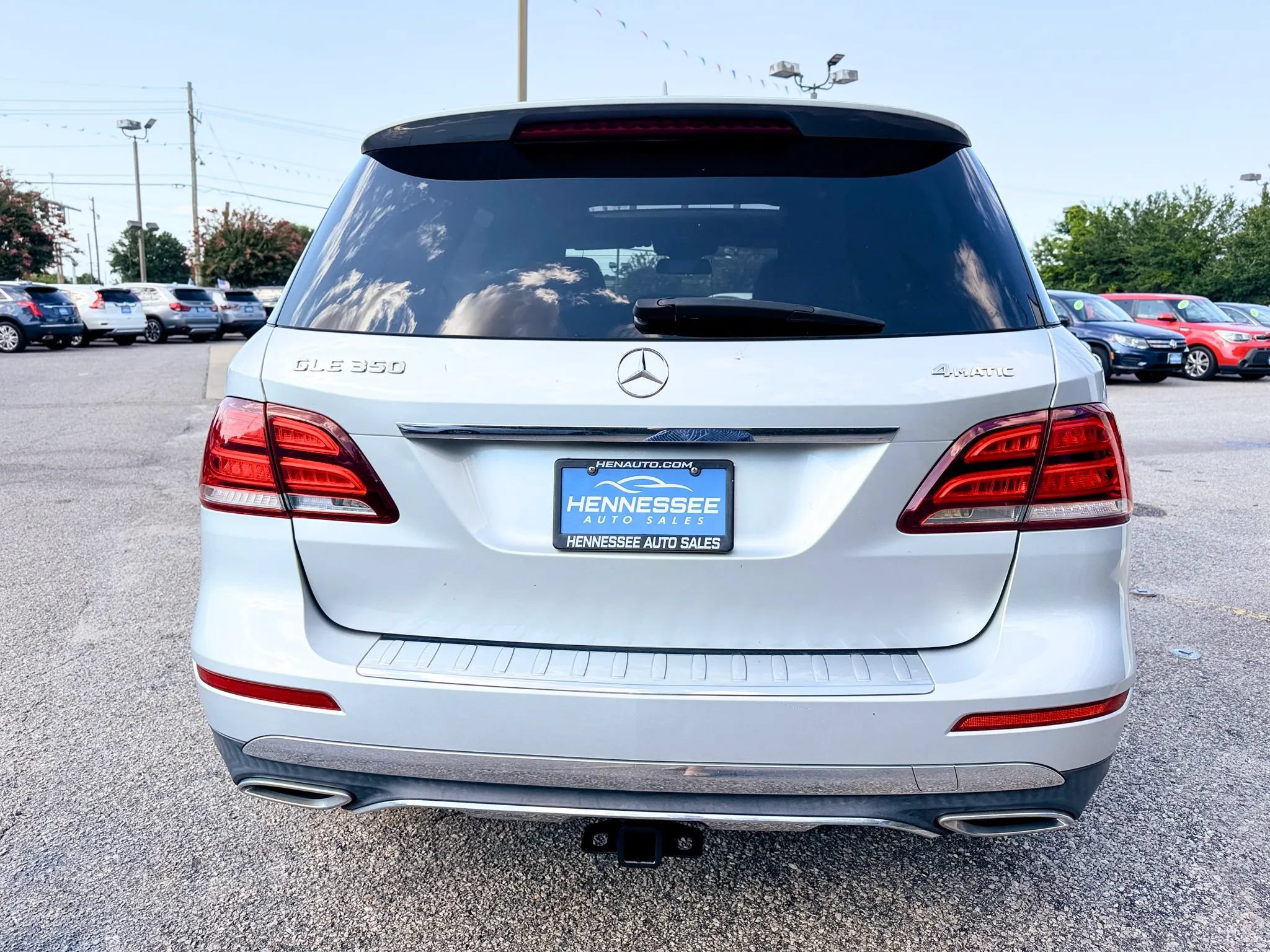 Used 2018 Mercedes-Benz GLE 350 4MATIC w/ Premium 1 Package image 2