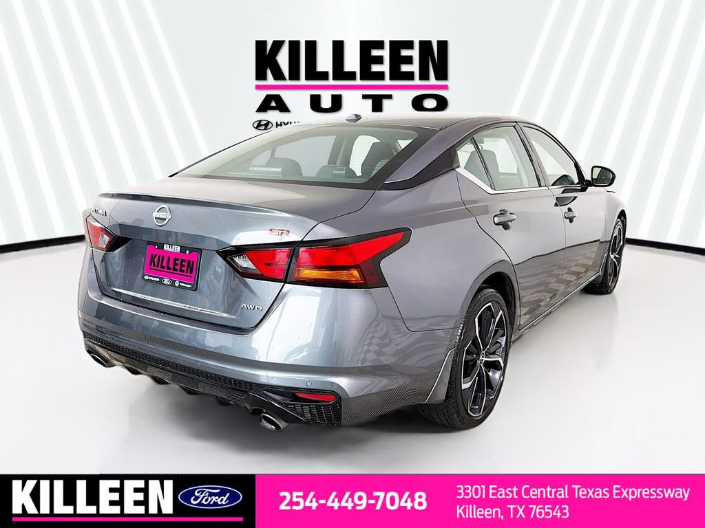 Used 2024 Nissan Altima 2.5 SR w/ SR Premium Package AWD/4WD image 8