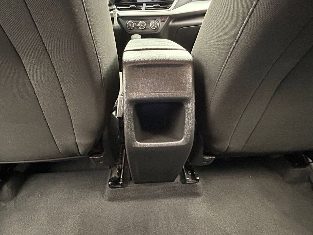 Used 2024 Chevrolet Trax LS image 33