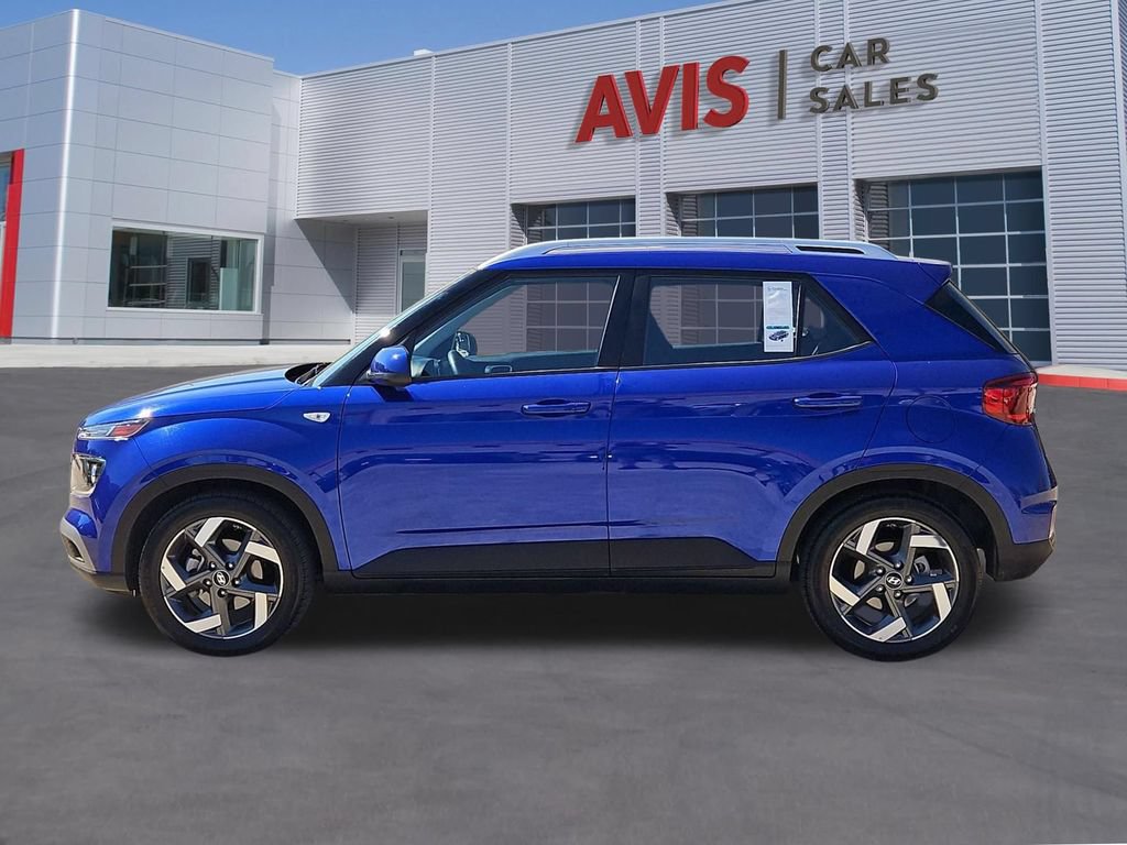 Used 2025 Hyundai Venue SEL FWD image 10