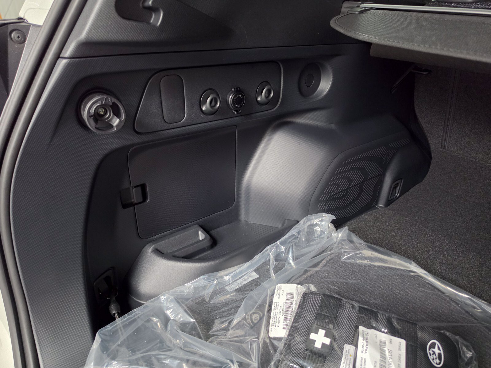 New 2026 Subaru Forester Premium AWD/4WD image 19