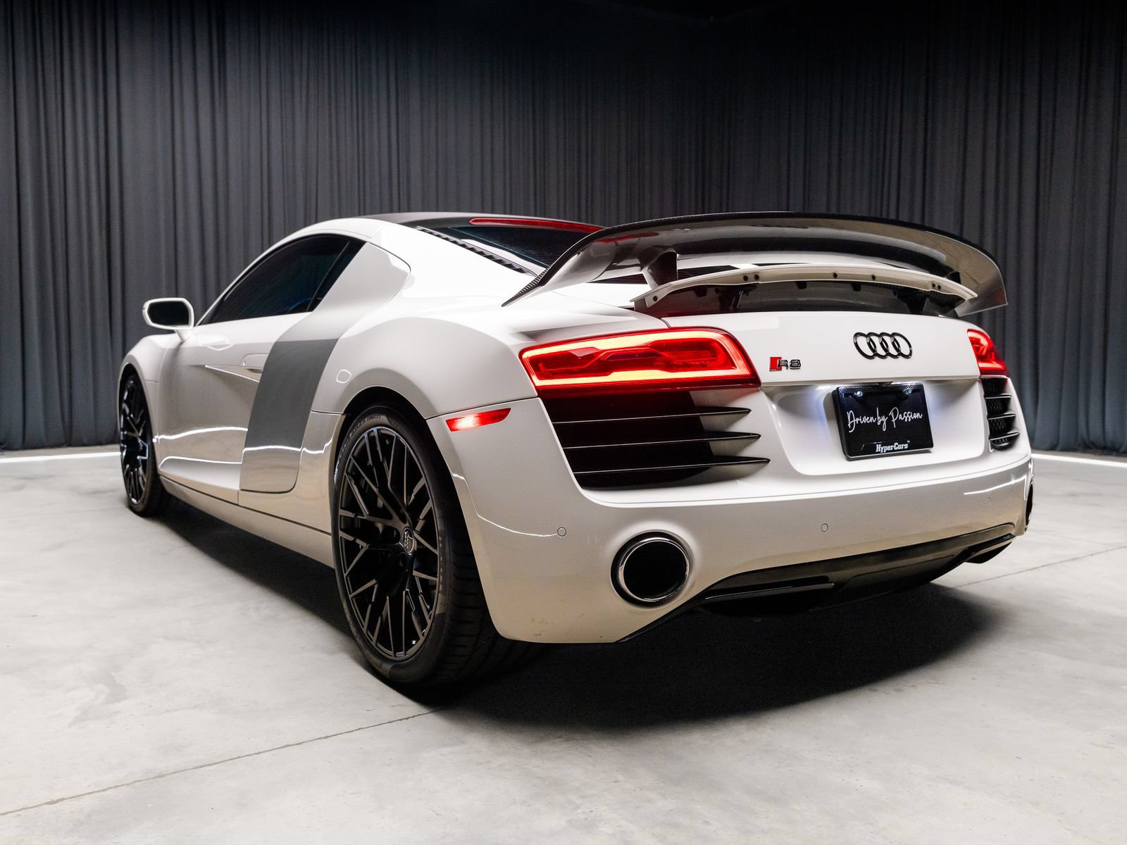 Used 2014 Audi R8 V8 AWD/4WD image 32