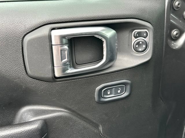 Used 2023 Jeep Gladiator Sport AWD/4WD image 31