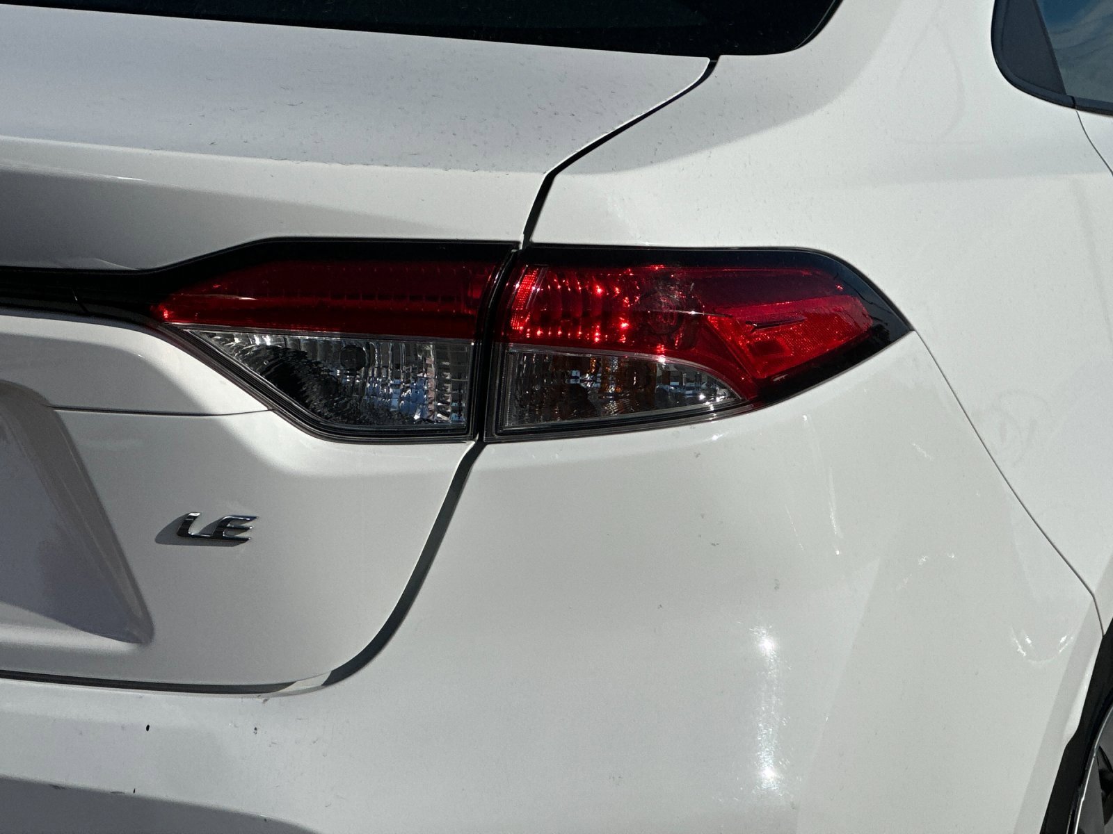 Used 2024 Toyota Corolla LE image 23