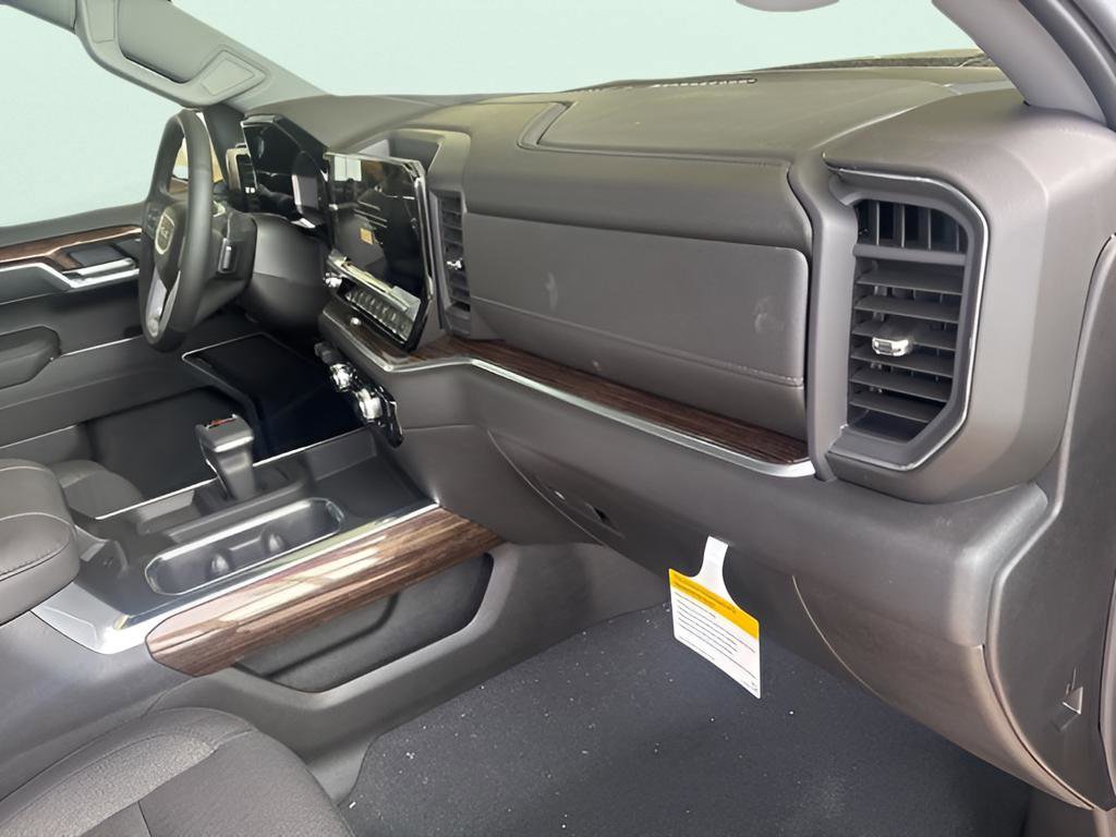 New 2026 GMC Sierra 1500 Elevation image 16