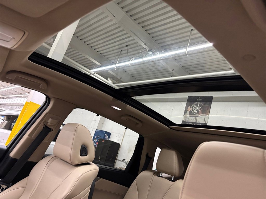 Certified 2023 Acura MDX SH-AWD w/ Technology Package image 34