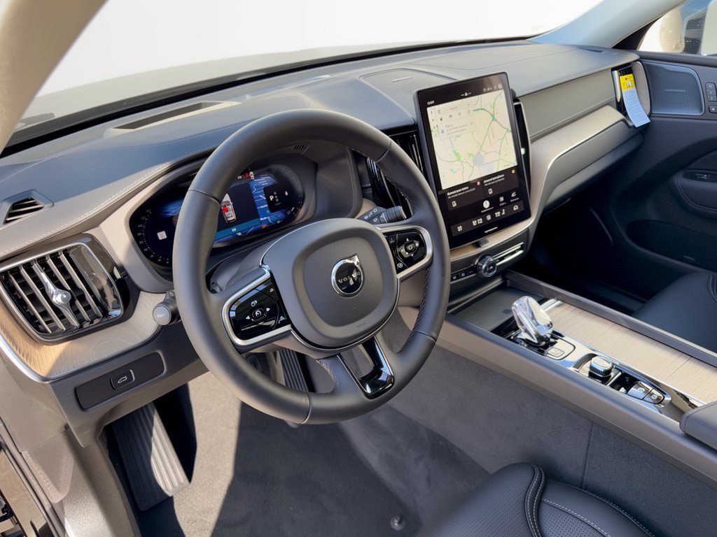 New 2027 Volvo XC60 B5 Ultra AWD/4WD image 4