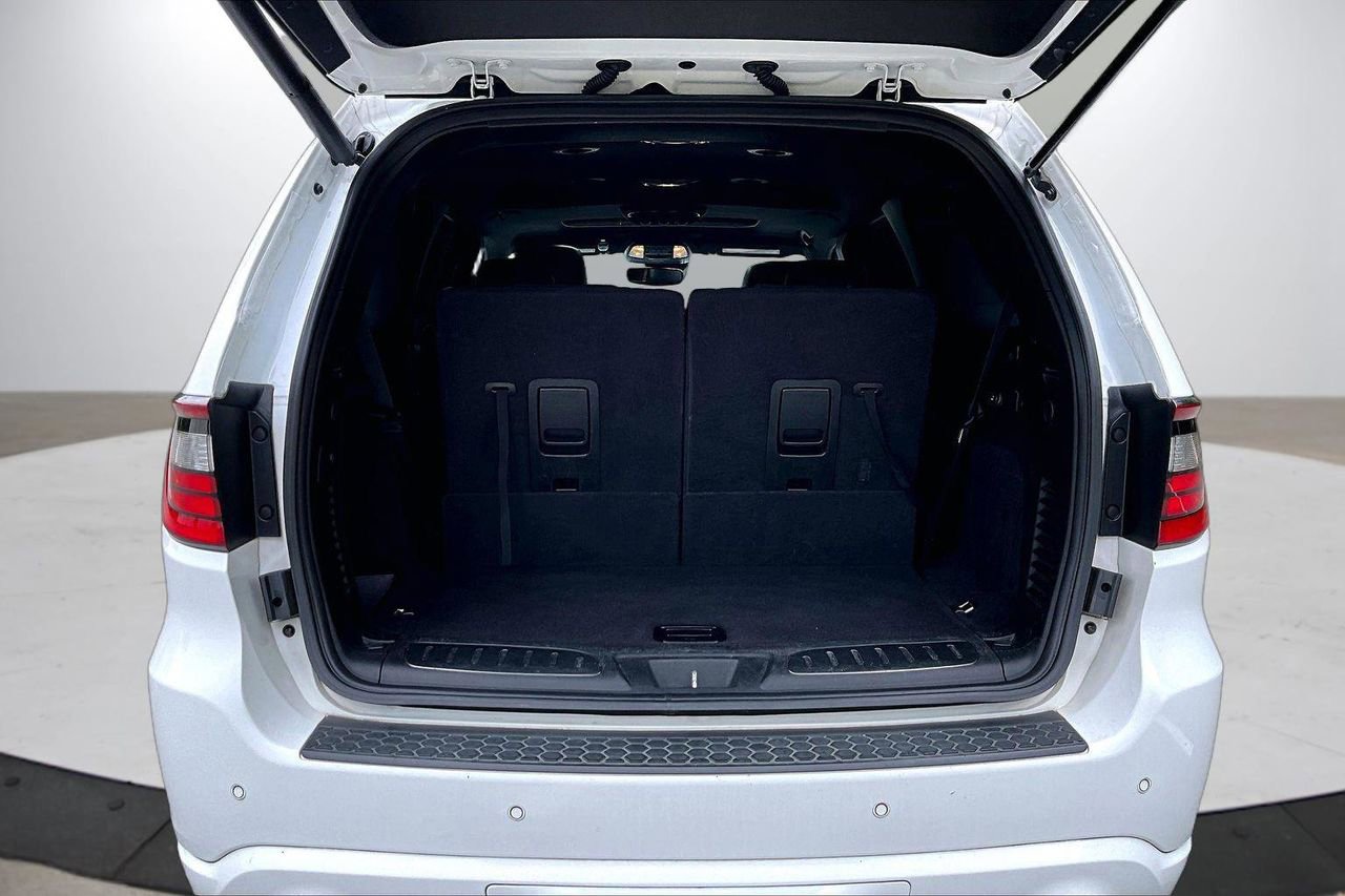Used 2017 Dodge Durango R/T w/ Technology Group AWD/4WD image 27