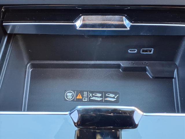 New 2026 GMC Yukon XL Denali Ultimate w/ LPO, Illumination Package image 9