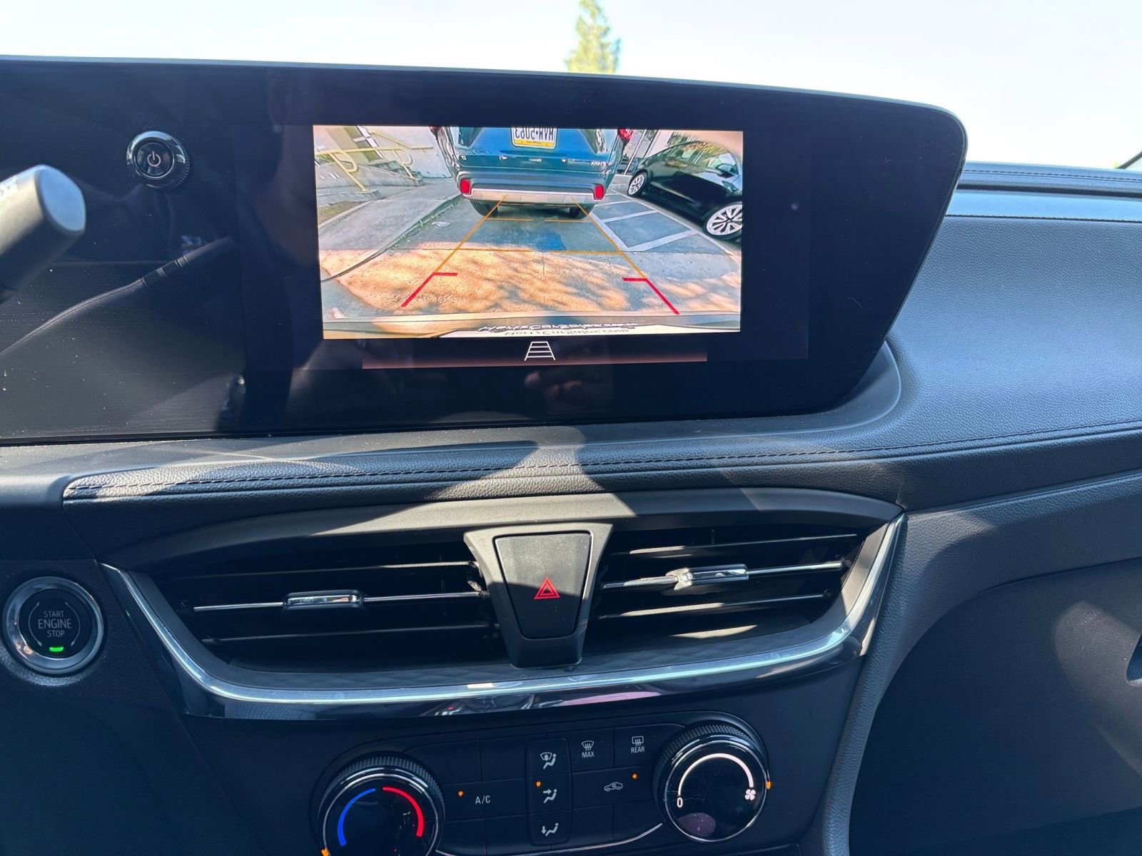 Used 2025 Buick Encore GX Preferred image 21