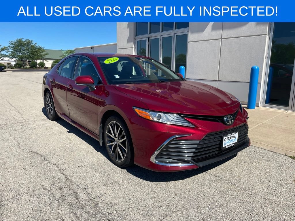 Used 2022 Toyota Camry XLE
