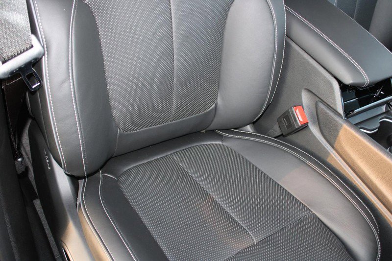 New 2023 Jeep Grand Cherokee Overland w/ Luxury Tech Group IV image 21