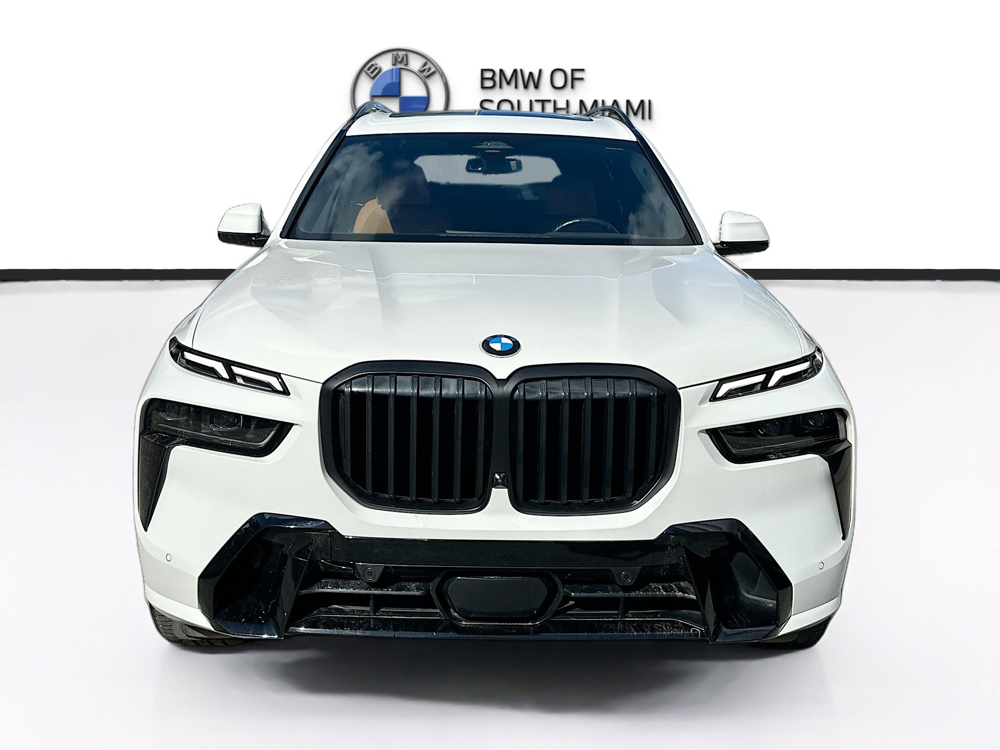 Certified 2023 BMW X7 xDrive40i w/ M Sport Package image 2