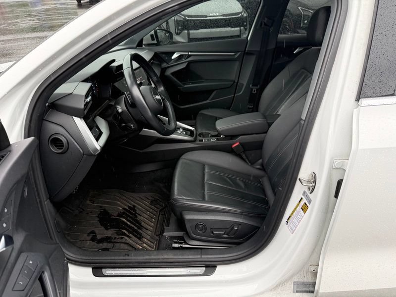 Used 2022 Audi A3 2.0T Premium w/ Convenience Package FWD image 9