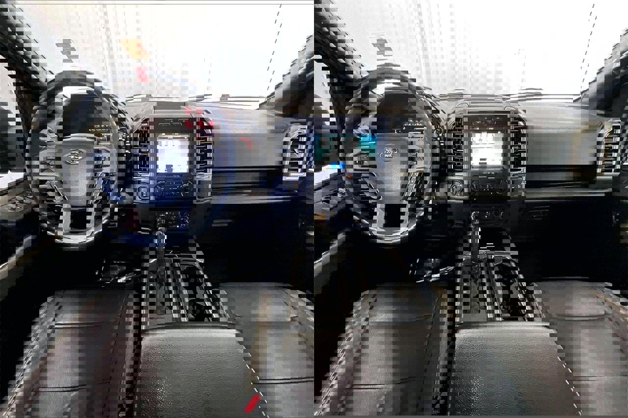 Used 2017 Ford F150 Raptor w/ Equipment Group 801A Mid image 15