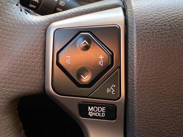 Used 2024 Toyota 4Runner SR5 image 18