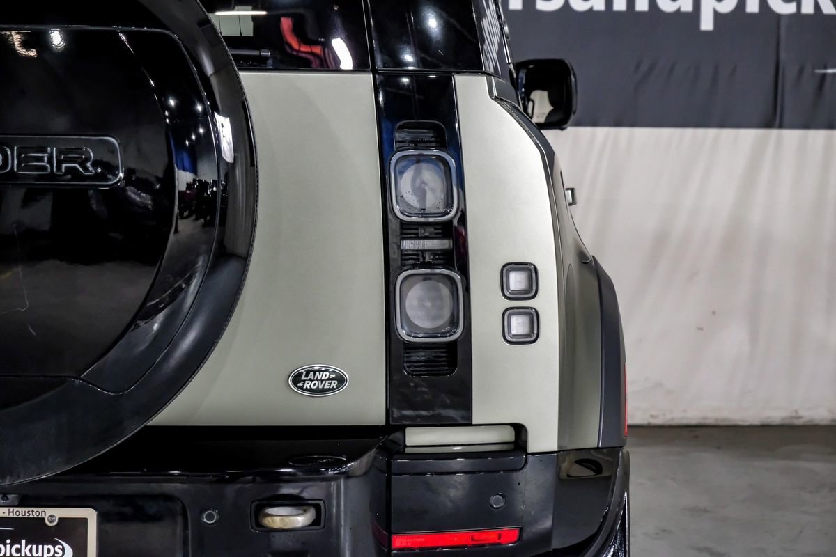 Used 2023 Land Rover Defender 110 X image 42