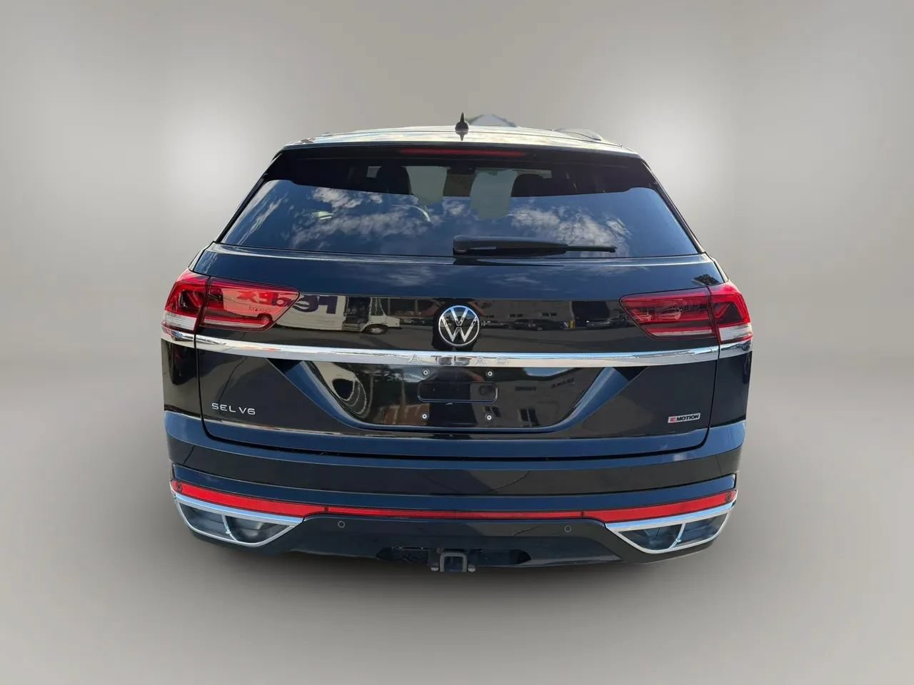 Used 2020 Volkswagen Atlas Cross Sport SEL Premium R-Line w/ Cross Sport MDO Package AWD/4WD image 7