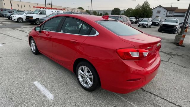 Used 2017 Chevrolet Cruze LT w/ Convenience Package FWD image 8