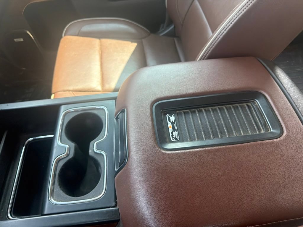 Used 2018 Chevrolet Silverado 2500 High Country w/ Duramax Plus Package AWD/4WD image 18