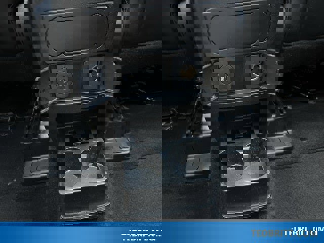 Certified 2023 Ford Explorer XLT w/ Equipment Group 202A image 15