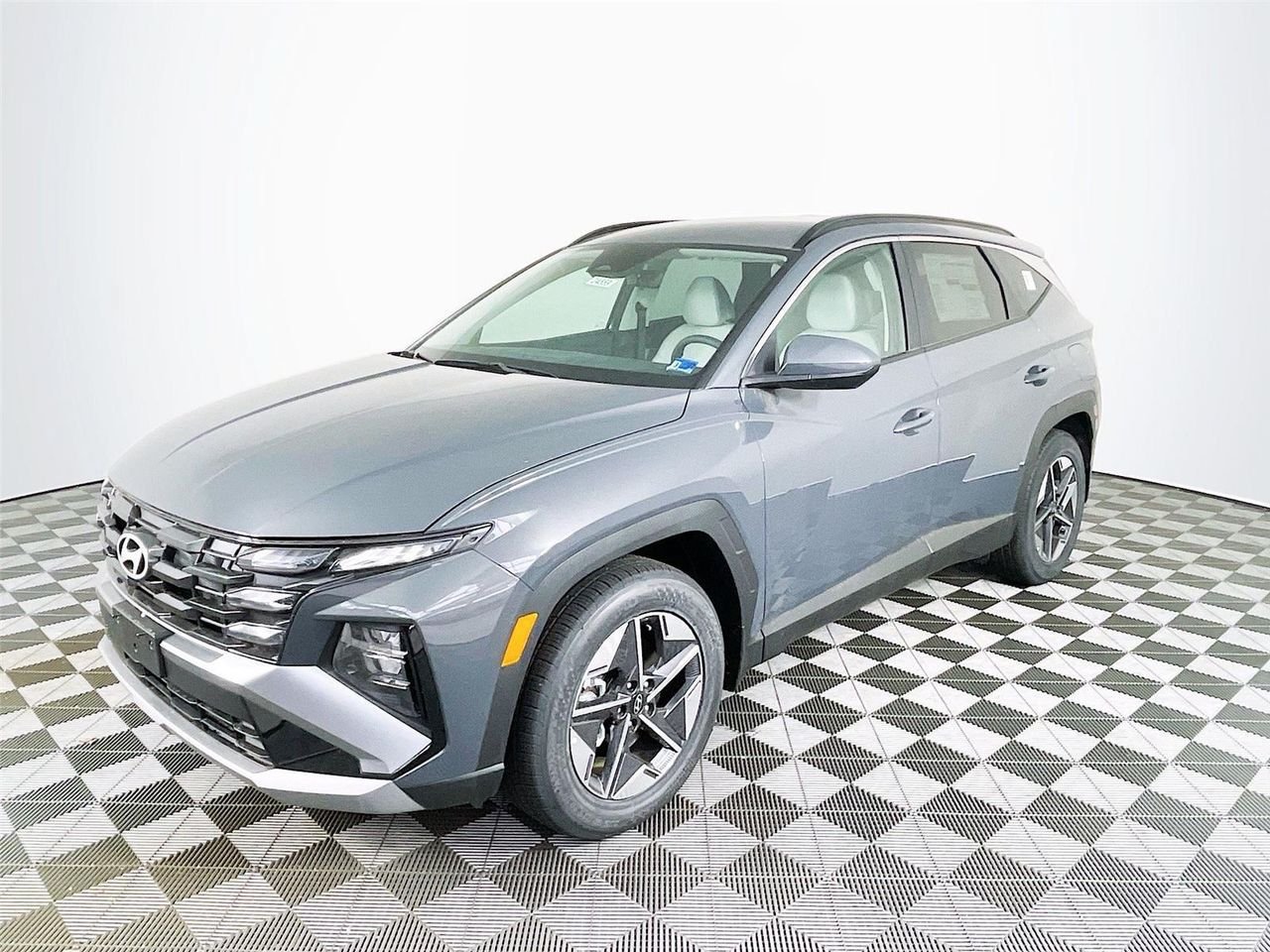 New 2026 Hyundai Tucson SEL FWD image 3