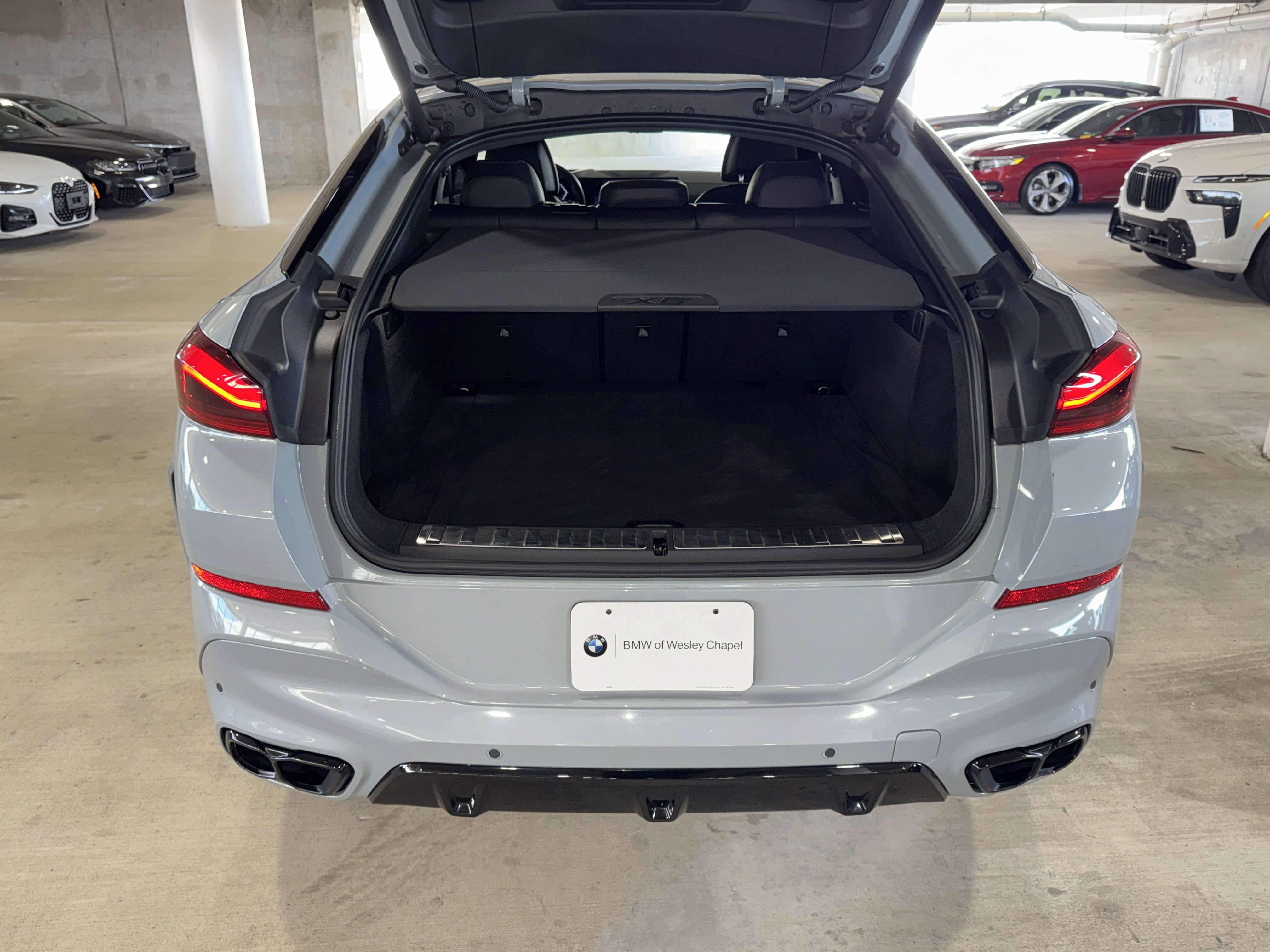 Used 2024 BMW X6 M60i image 13