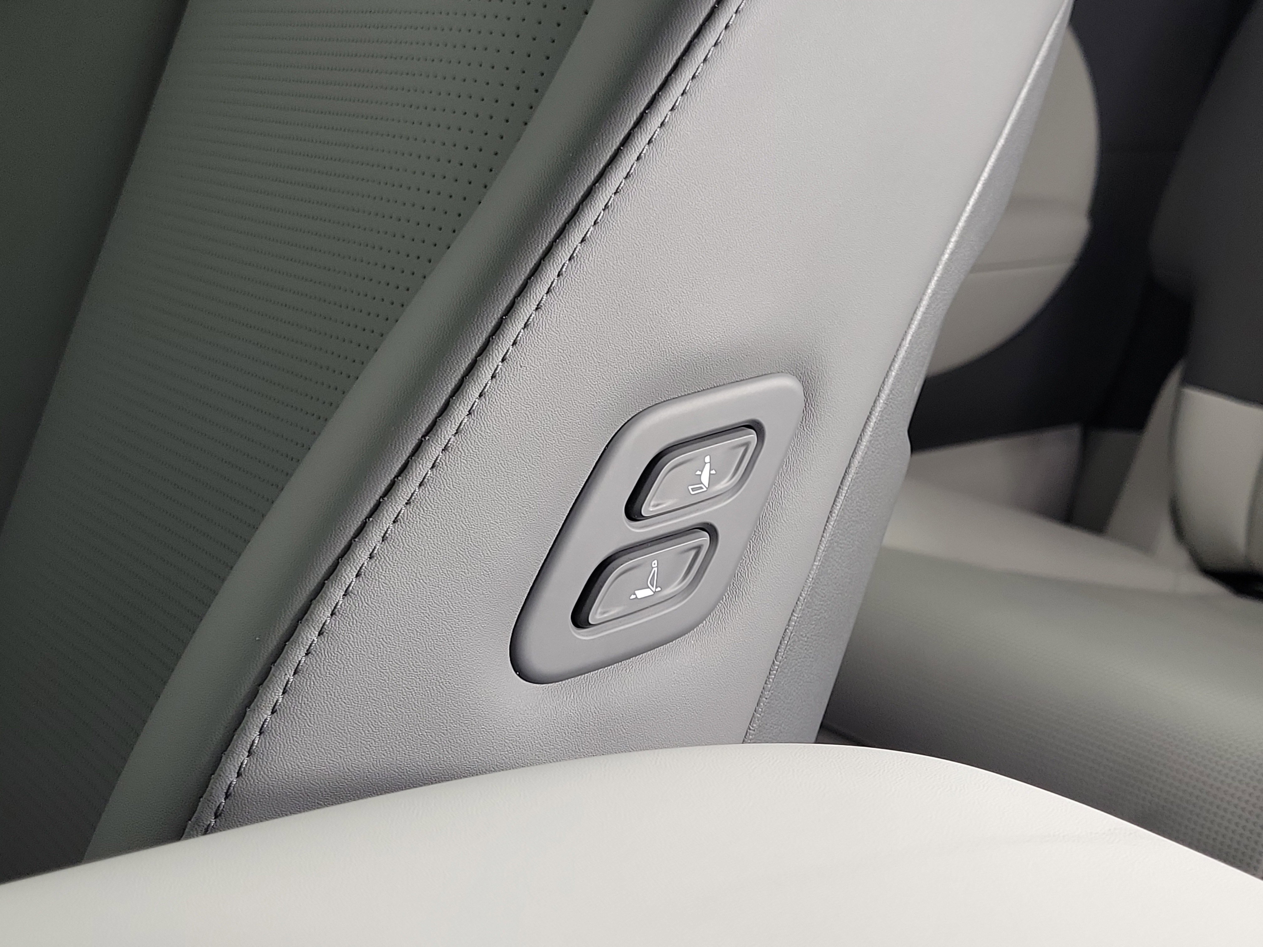 New 2026 Hyundai Ioniq 9 Limited image 24