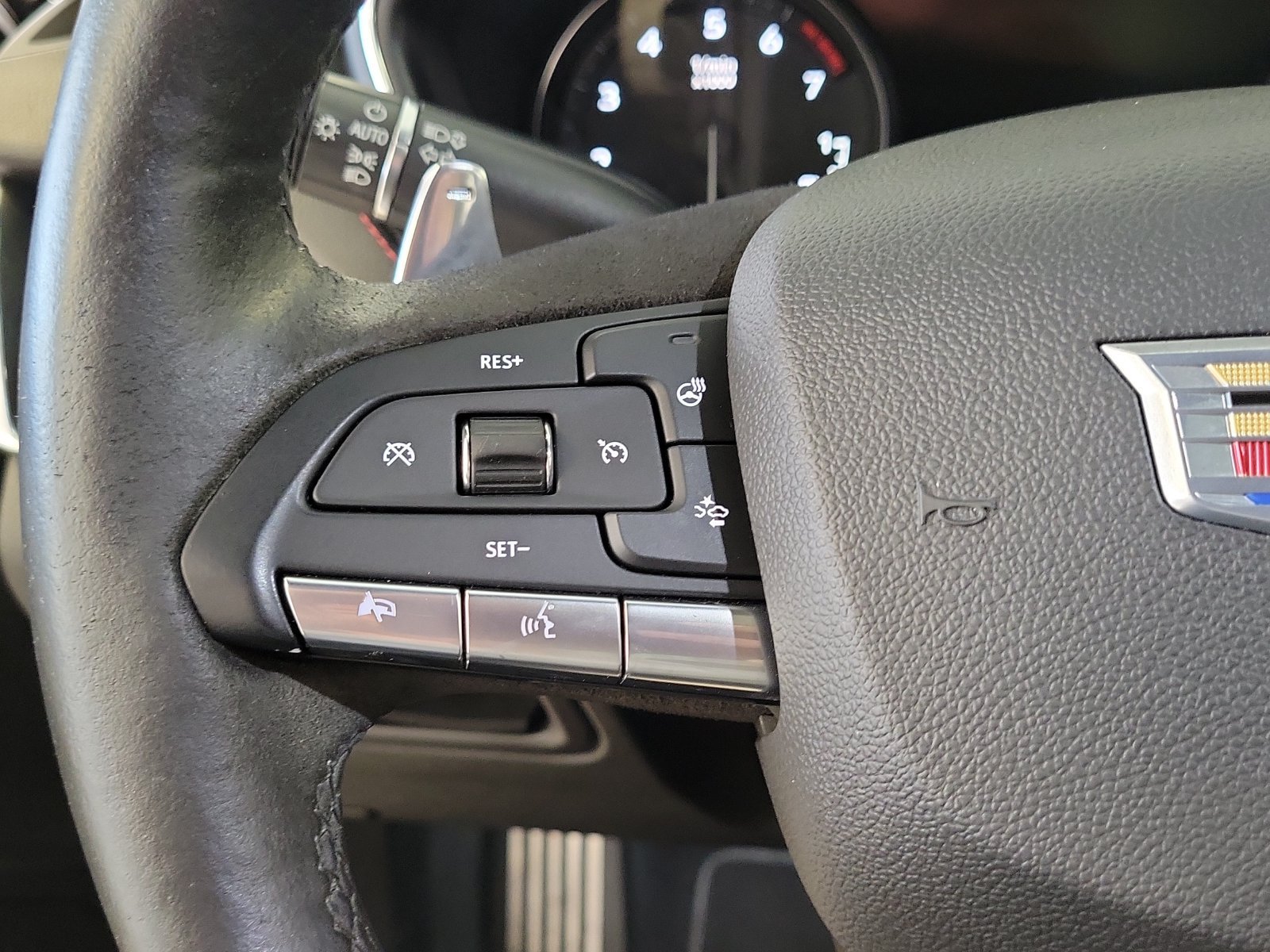 Used 2020 Cadillac CT5 V w/ Premium Package RWD image 24