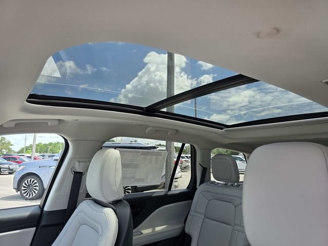 New 2026 Lincoln Aviator Reserve RWD image 10
