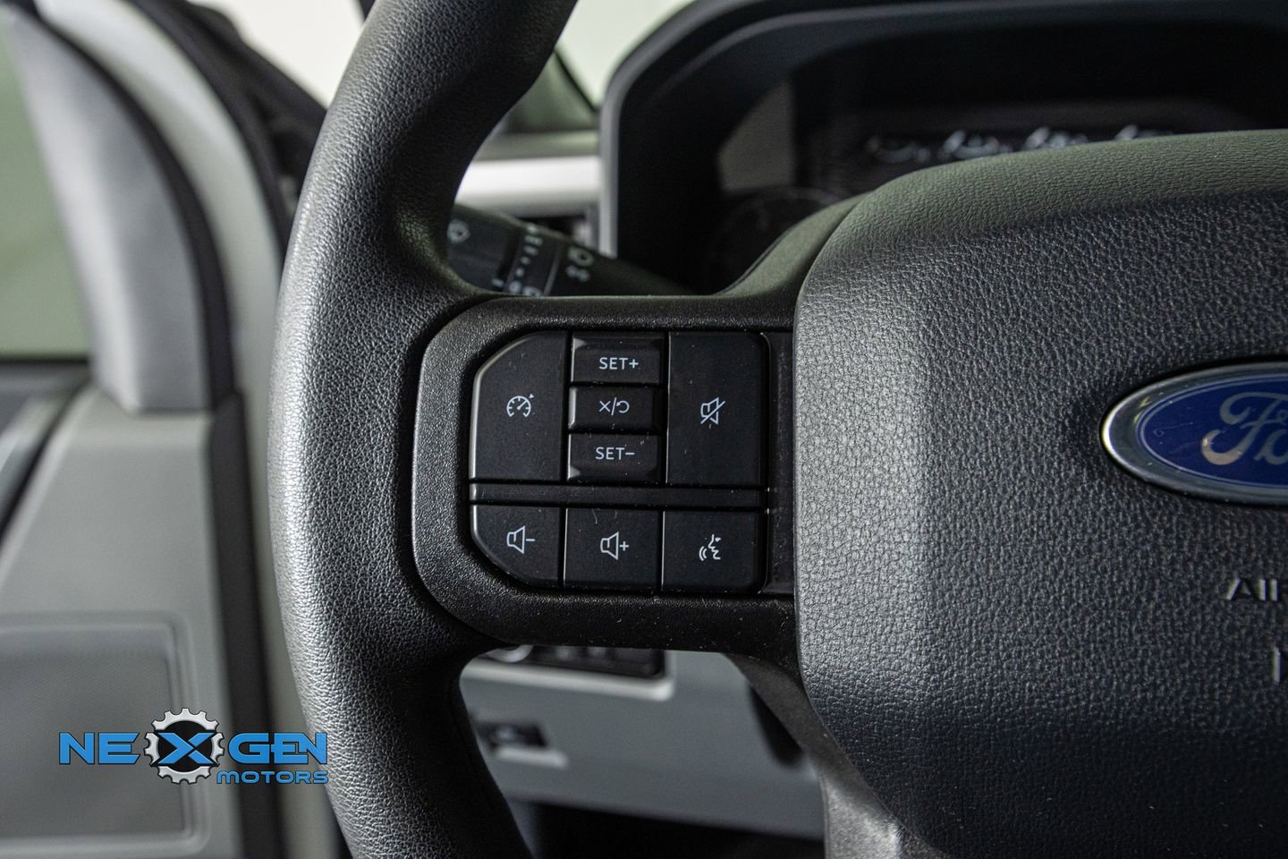 Used 2024 Ford F250 XL w/ STX Appearance Package image 14