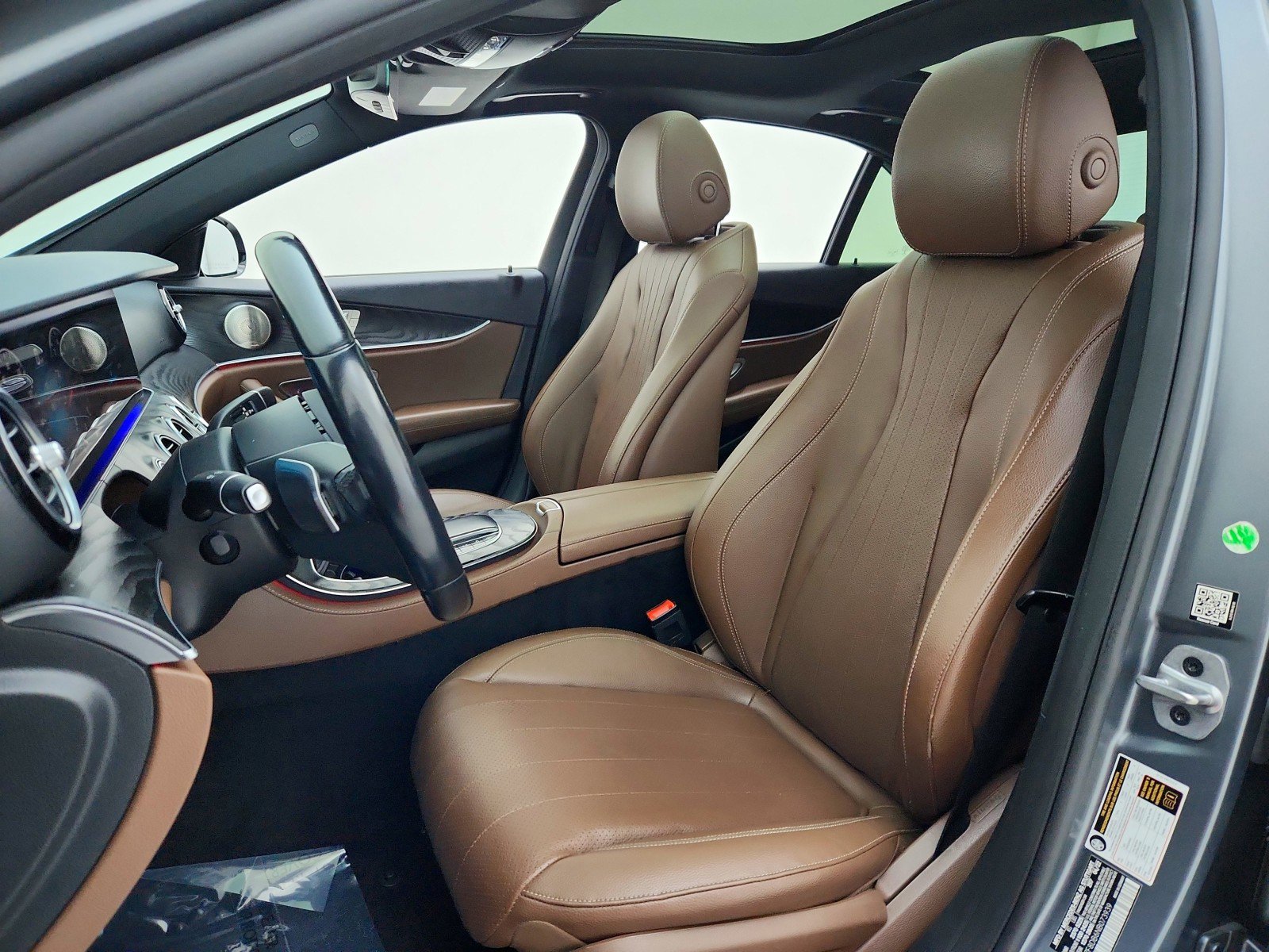 Used 2022 Mercedes-Benz E 350 Sedan image 14