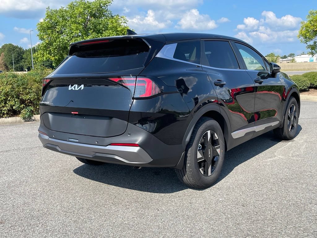 New 2026 Kia Sportage LX w/ LX Convenience Package FWD image 8