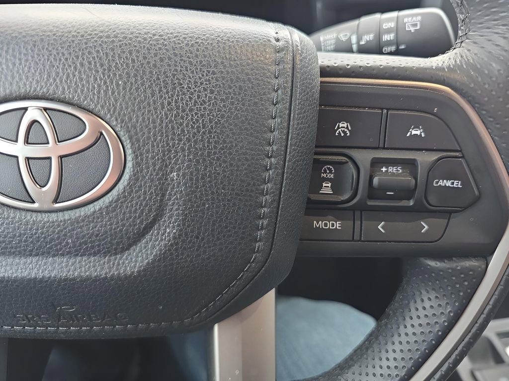 Used 2025 Toyota 4Runner TRD Sport image 15