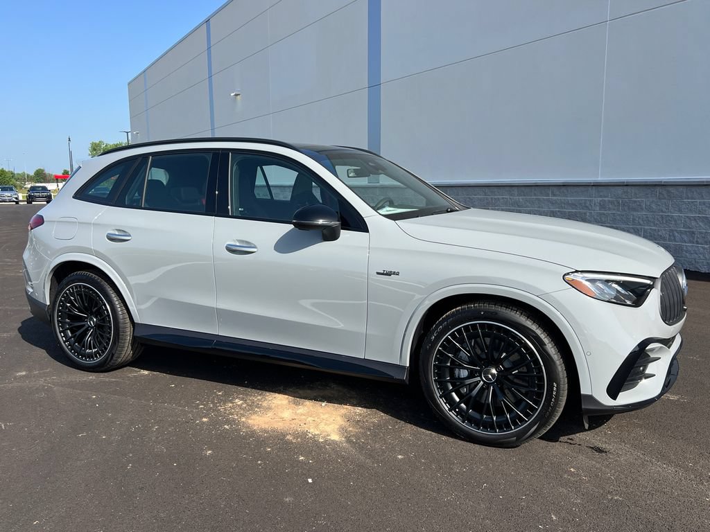 New 2026 Mercedes-Benz GLC 43 AMG 4MATIC image 2