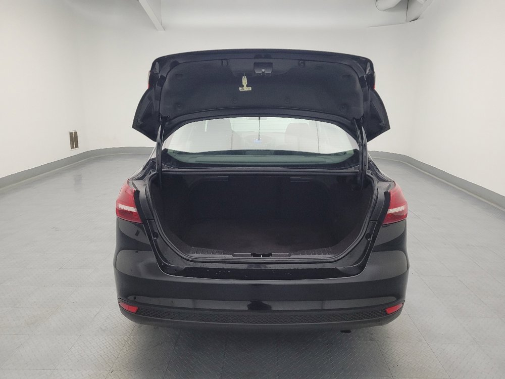 Used 2016 Ford Focus SE FWD image 29