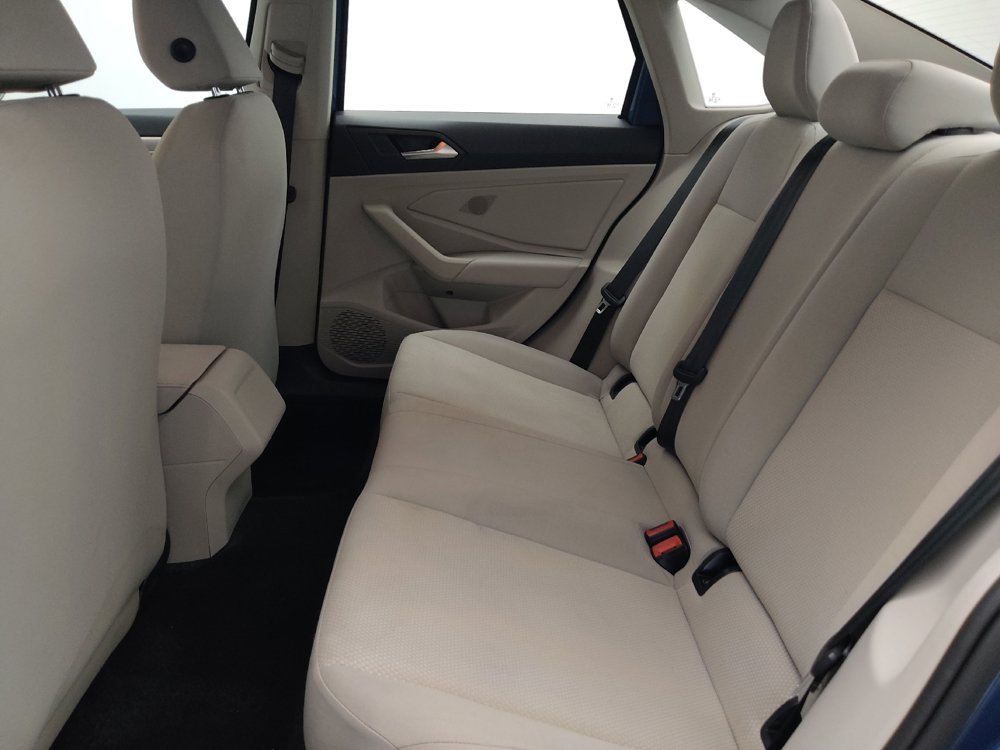 Used 2019 Volkswagen Jetta SE FWD image 18