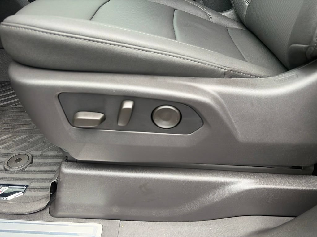 New 2026 Chevrolet Silverado 2500 LTZ w/ LTZ Plus Package AWD/4WD image 13