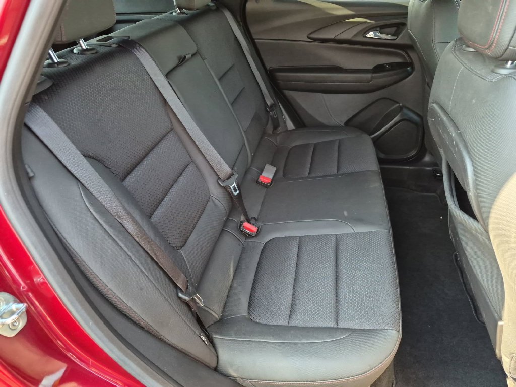 Used 2023 Chevrolet TrailBlazer RS w/ Convenience Package FWD image 30