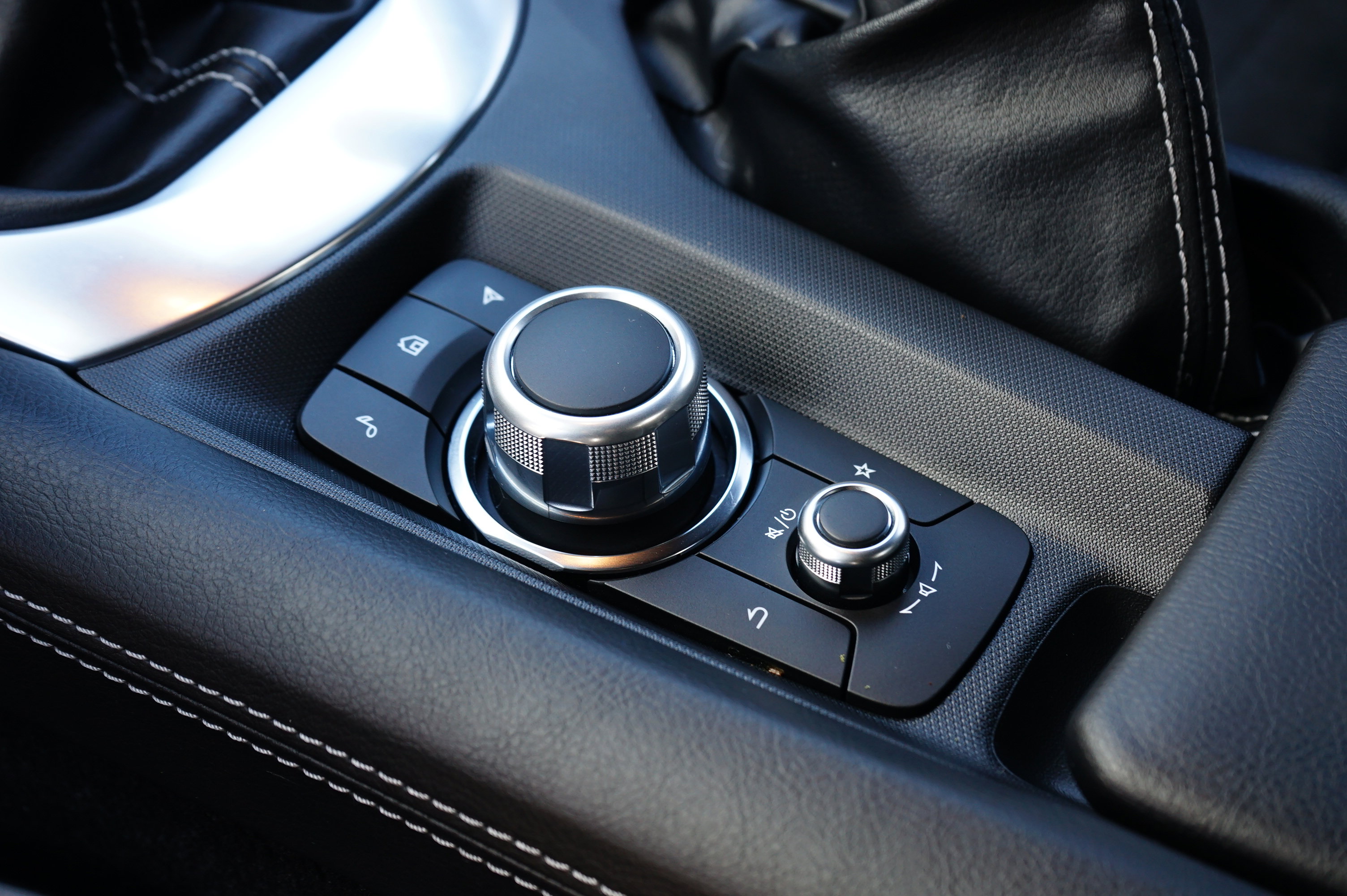 Used 2025 MAZDA MX-5 Miata Club w/ Brembo/BBS Recaro Package image 21