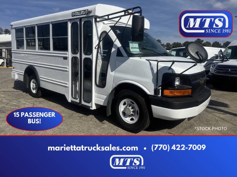 Used 2013 Chevrolet Express 3500 w/ School Bus Package RWD image 1