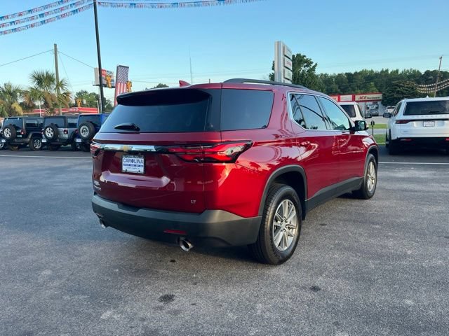 Used 2023 Chevrolet Traverse LT FWD image 3