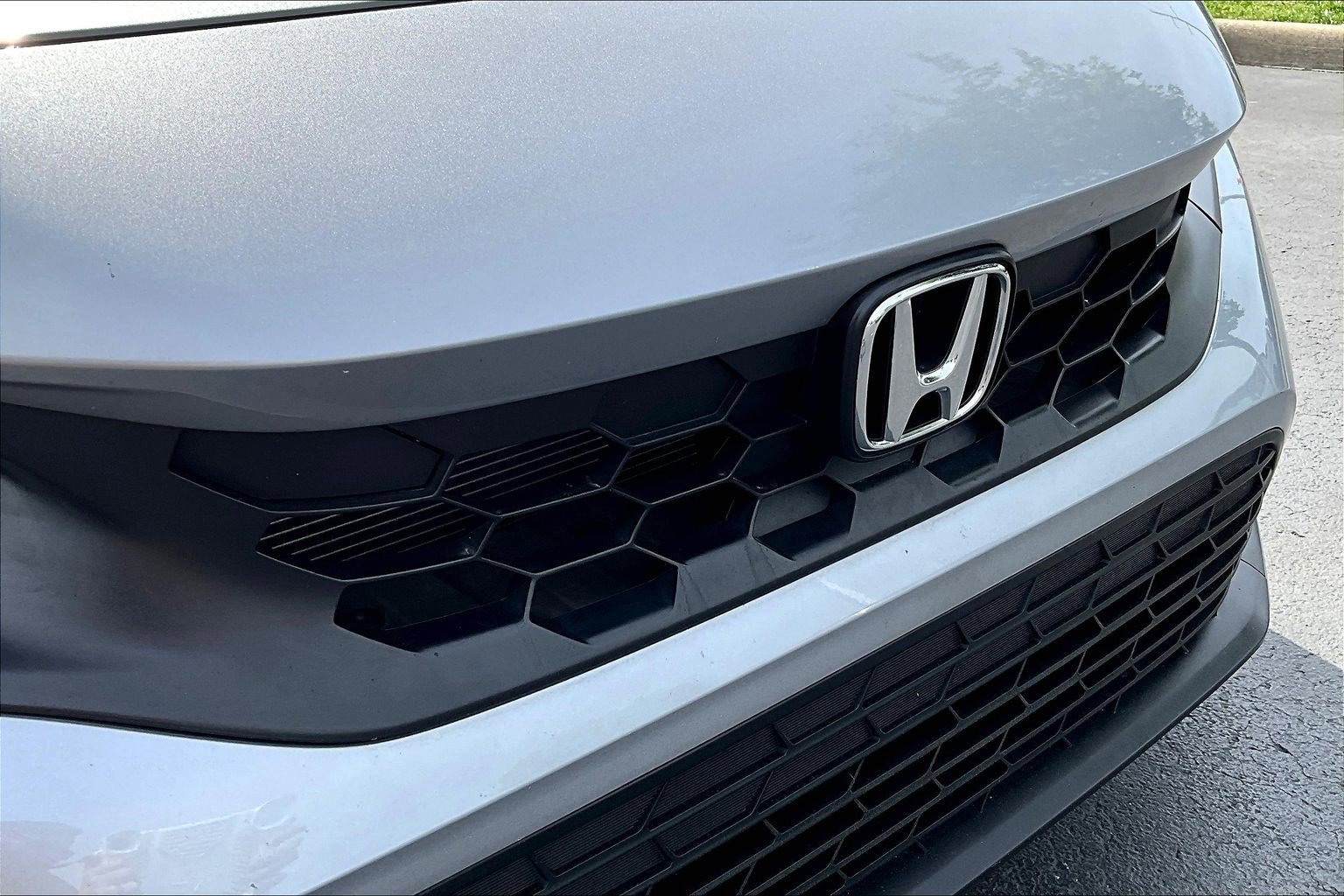 Used 2023 Honda Civic LX image 32