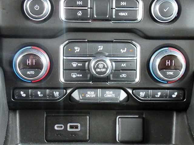 Used 2021 Chevrolet Suburban High Country image 30