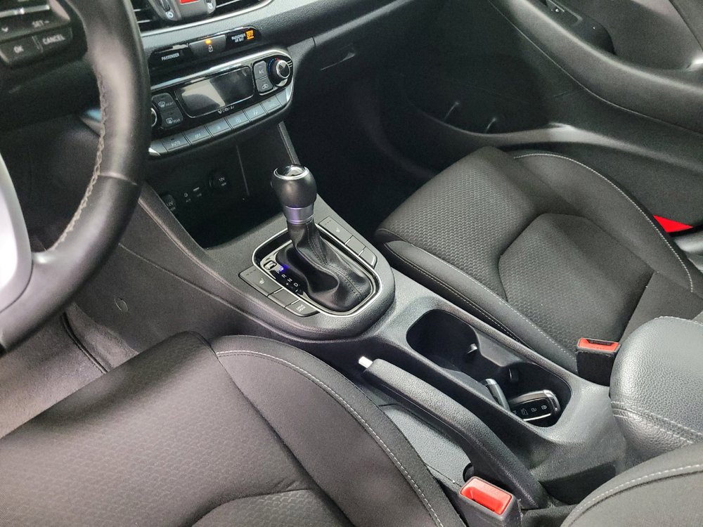 Used 2018 Hyundai Elantra GT w/ Style Package 02 FWD image 26